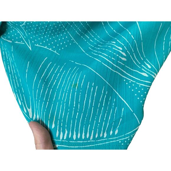 Liz Claiborne Collection Womens Size 4 Teal Button Front Blouse Short Sleeve - Picture 8 of 8